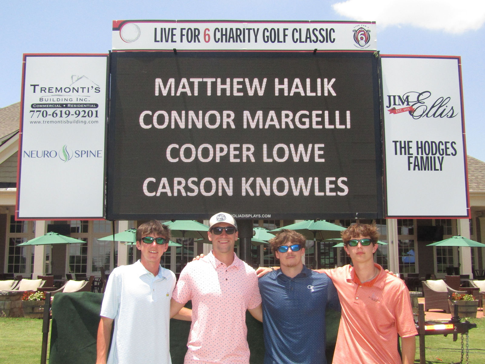 Live for 6 golf team gathered for a tournament portrait